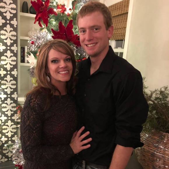 Meet your Posher, Malynda - Picture 1 of 1